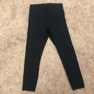 Lululemon leggings (wunder under), Luon Sz 8